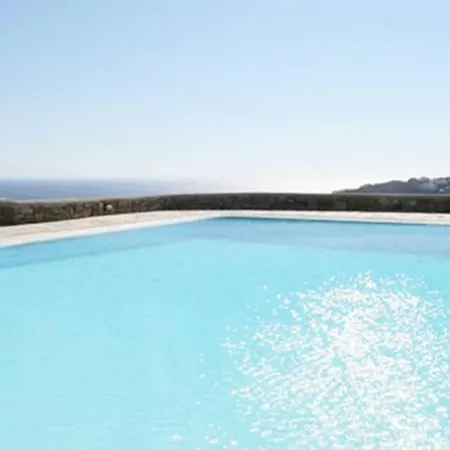 Super Three In * Super Paradise Beach (Mykonos)