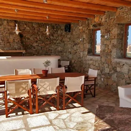 Villa Super Three In *