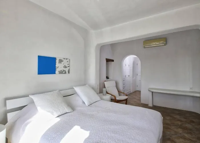 Super Three In Super Paradise Beach (Mykonos)